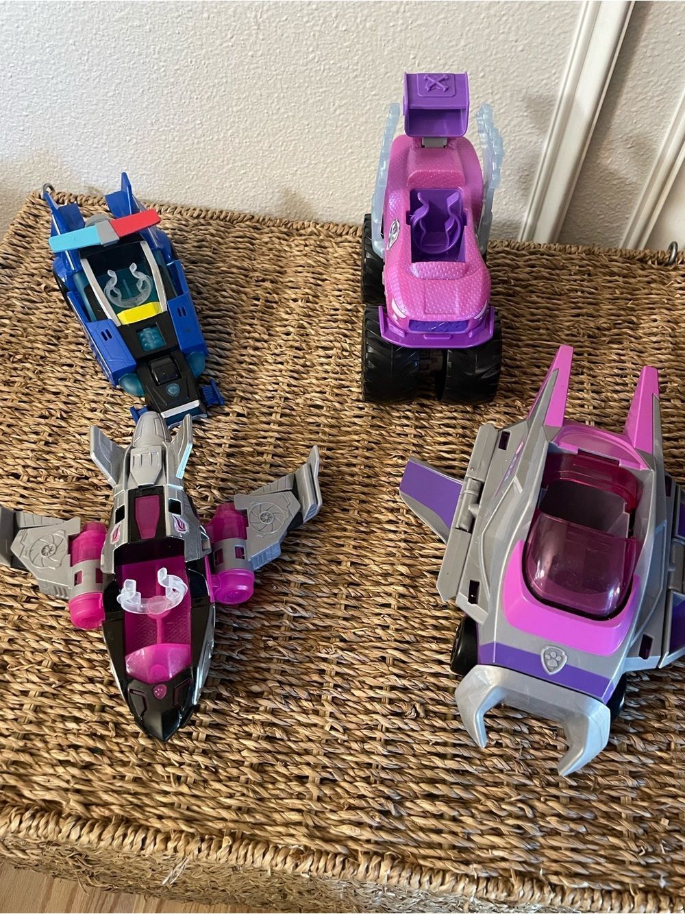 Paw Patrol Spin Master HTF Rescue Vehicles Lot of 4!